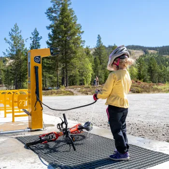 servicestasjon til sykkel i  nesfjellet